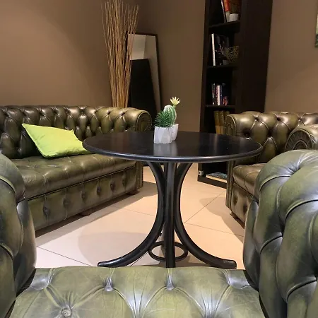 Otel Contact Des Etats-unis